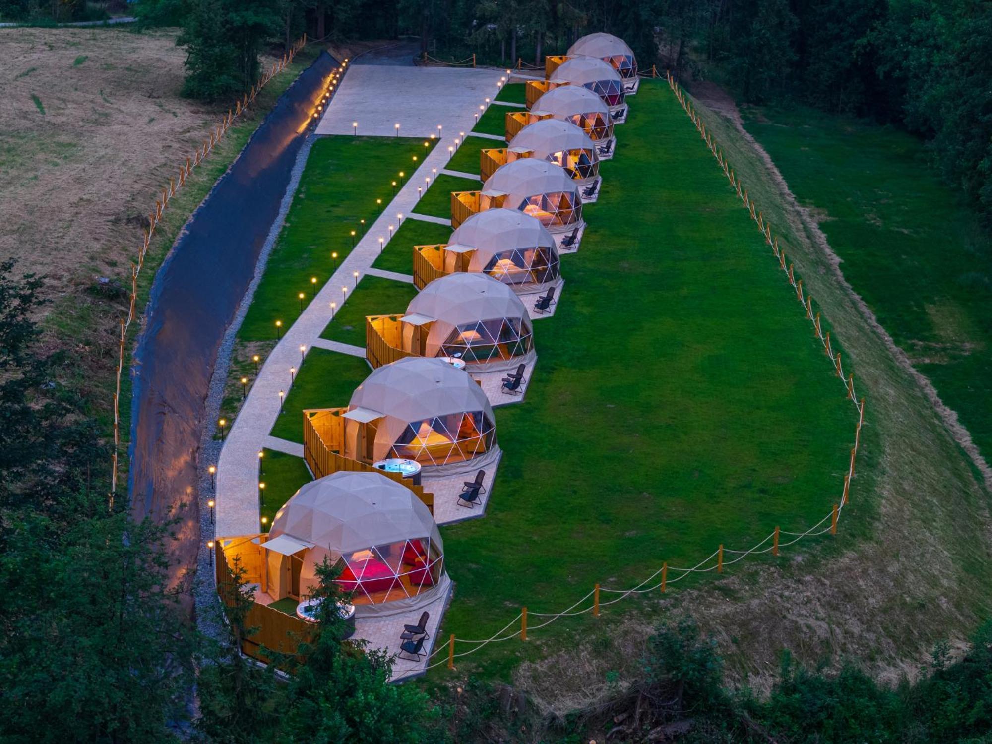 Hotel Diamond Glamp & Jacuzzi Zakopane Exterior foto